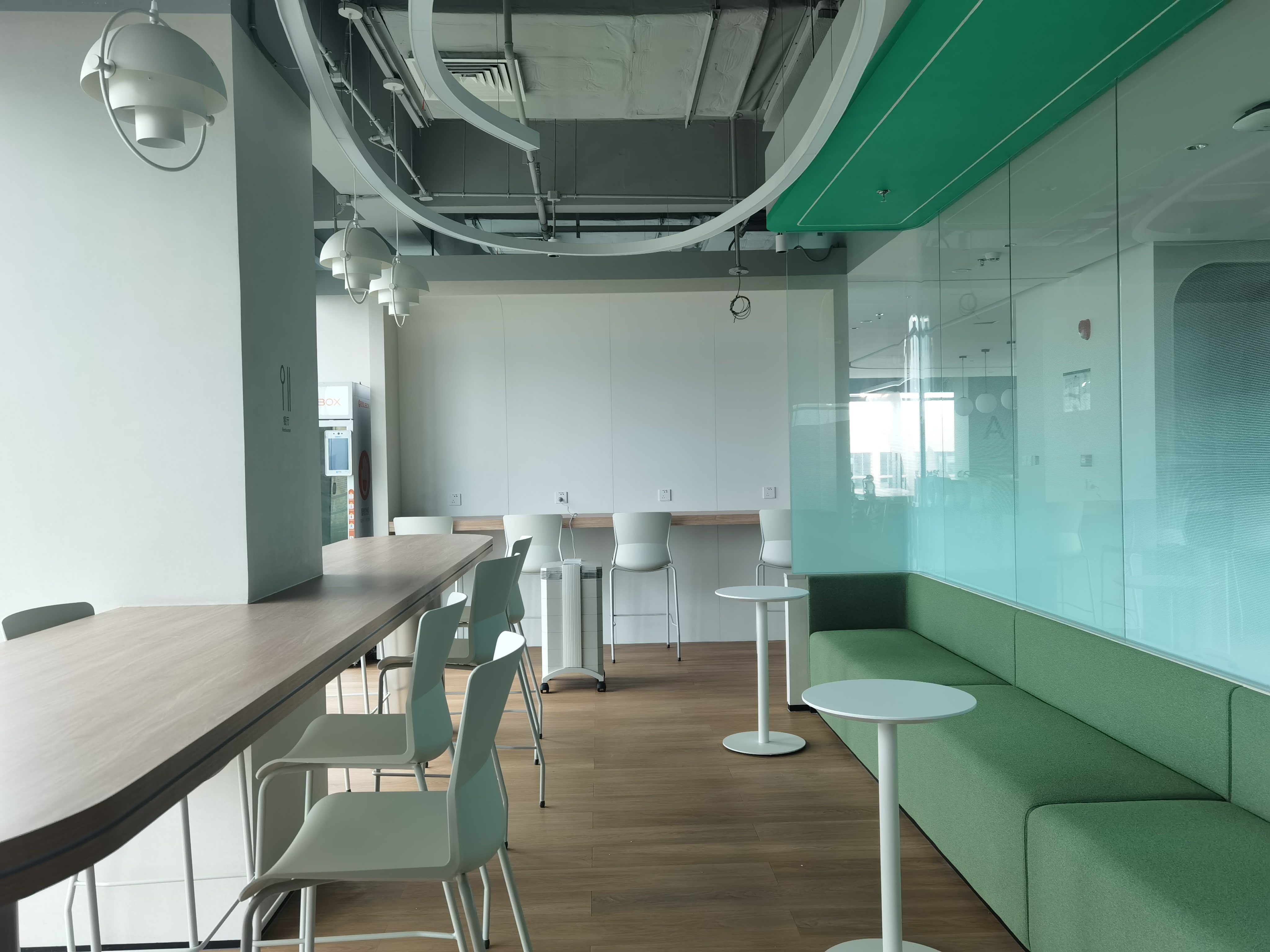Wuhan Weipai Network Optics Valley Joy City Office image