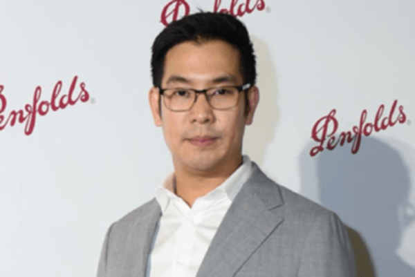 Raris ' profile cover